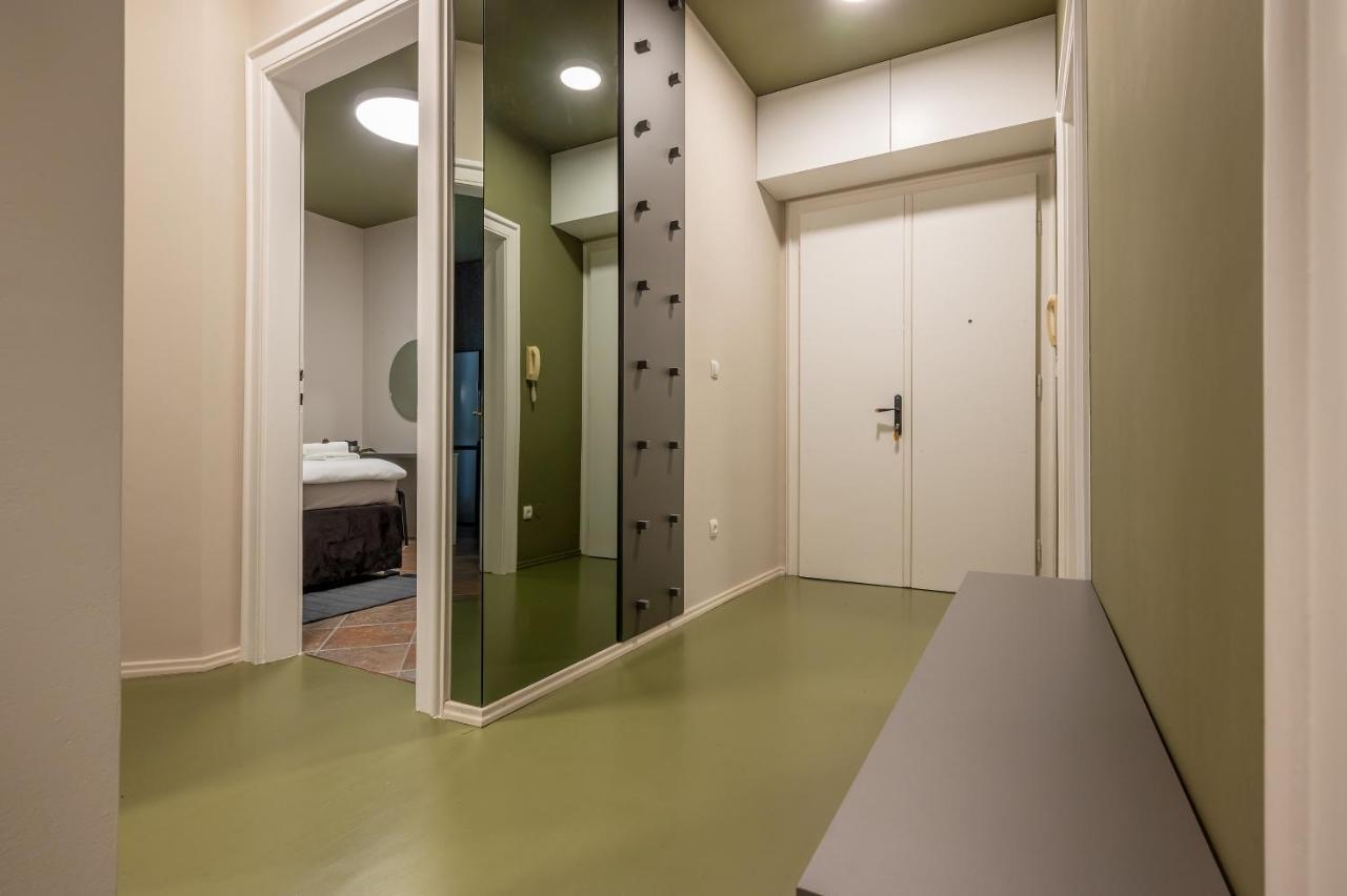 Green, Deluxe Two Bedroom Suite Split Exterior photo